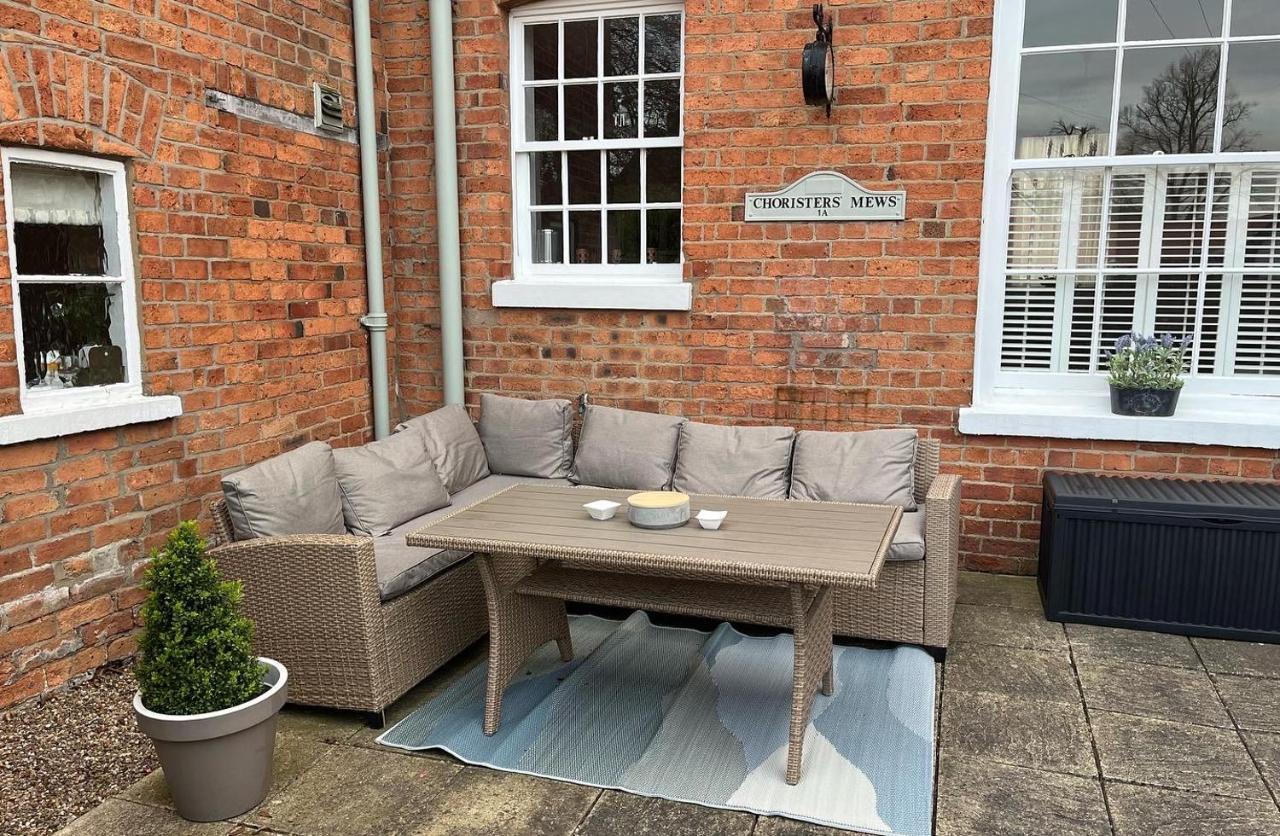 Choristers Mews: Luxury Cottage A Stones Throw From The Cathedral! Линкольн Экстерьер фото